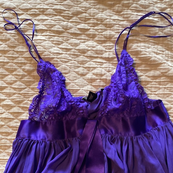 NWOT Victoria’s Secret Very Sexy Pleated Babydoll Lingerie - Picture 2 of 6